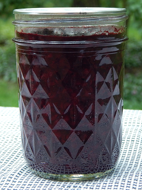 I’ve turned from my mom’s classic recipes to more fruit-forward jams. Get homemade jam recipes at TwiceasTasty.com.