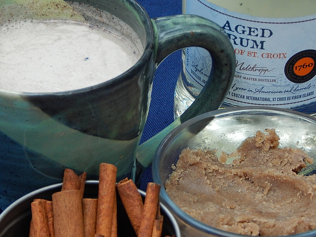 With a little thought, you can make your food gifts the highlight of someone’s holiday season—and of yours. Learn more at TwiceasTasty.com.