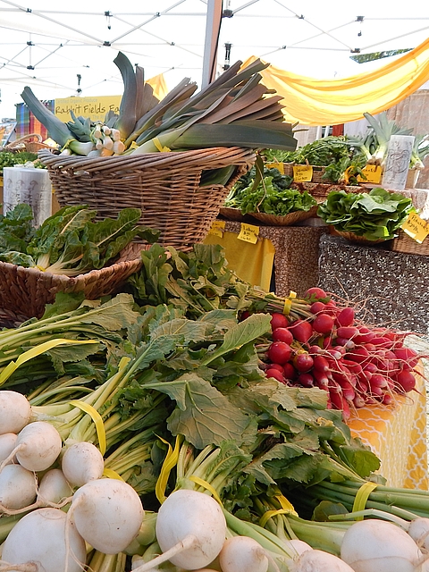 Top-to-root eating seems more important than ever as we think about preparing better for the next crisis. Get stock recipes at TwiceasTasty.com.